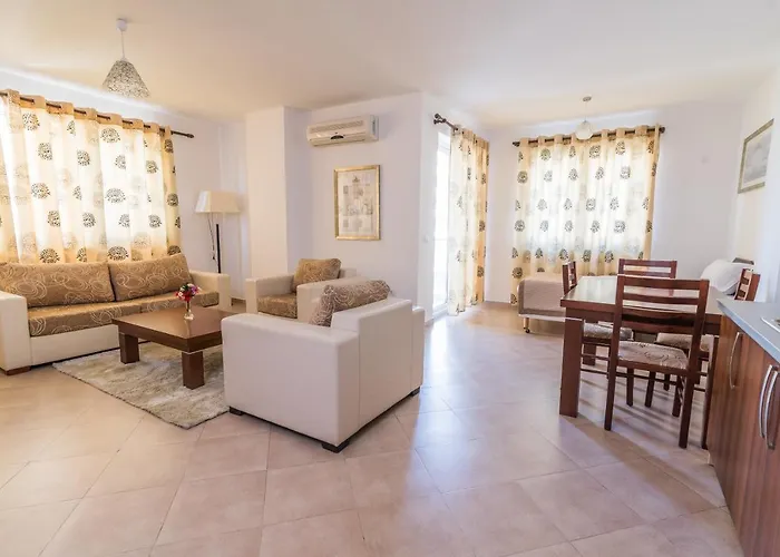Rafaelo Comfort & Family 4* Lezhë
