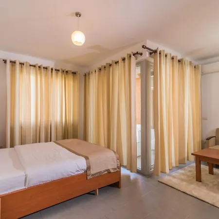 Hotel Rafaelo Comfort & Family 4*