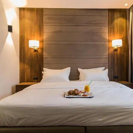 Hotel Rafaelo Comfort & Family Lezhë